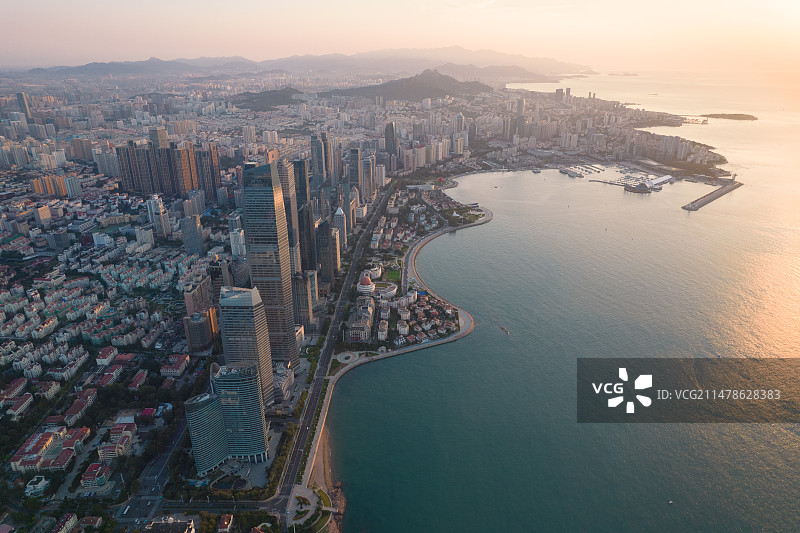 航拍城市天际线风光图片素材