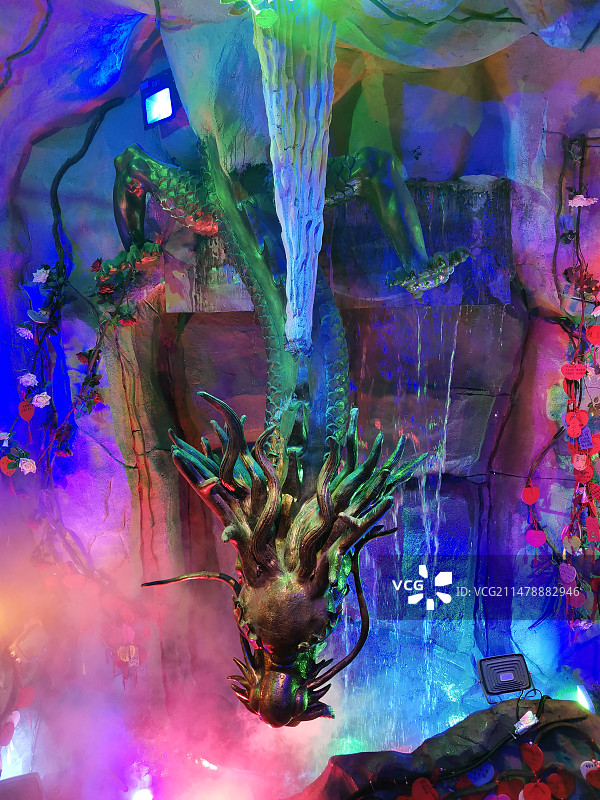 雕塑龙头图片素材