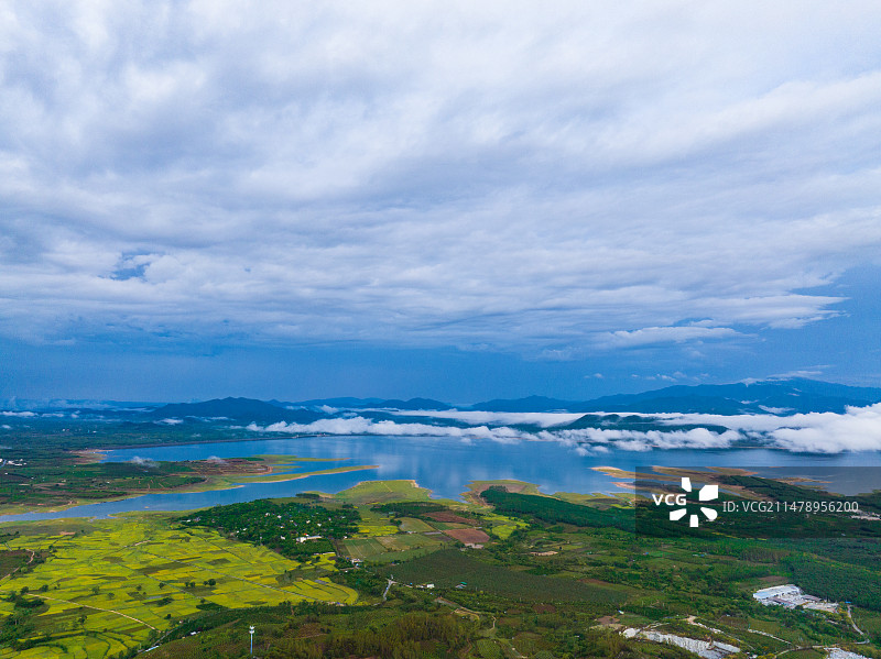 海南东方市大广坝雨后云景图片素材