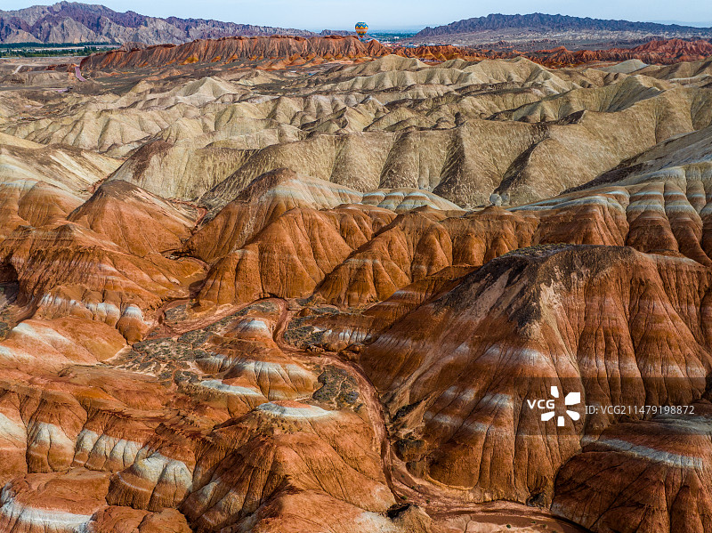 岩层低角度视图七彩丹霞图片素材