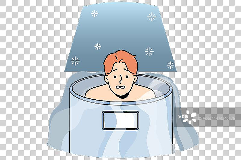在水库中接受冷冻疗法的男人图片素材