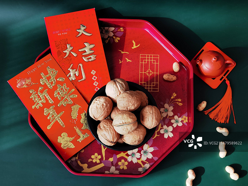 静物：新年快乐（春节祝福）图片素材