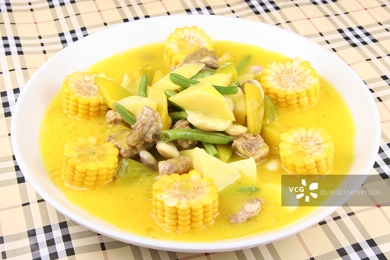 玉米排骨炖豆角图片素材