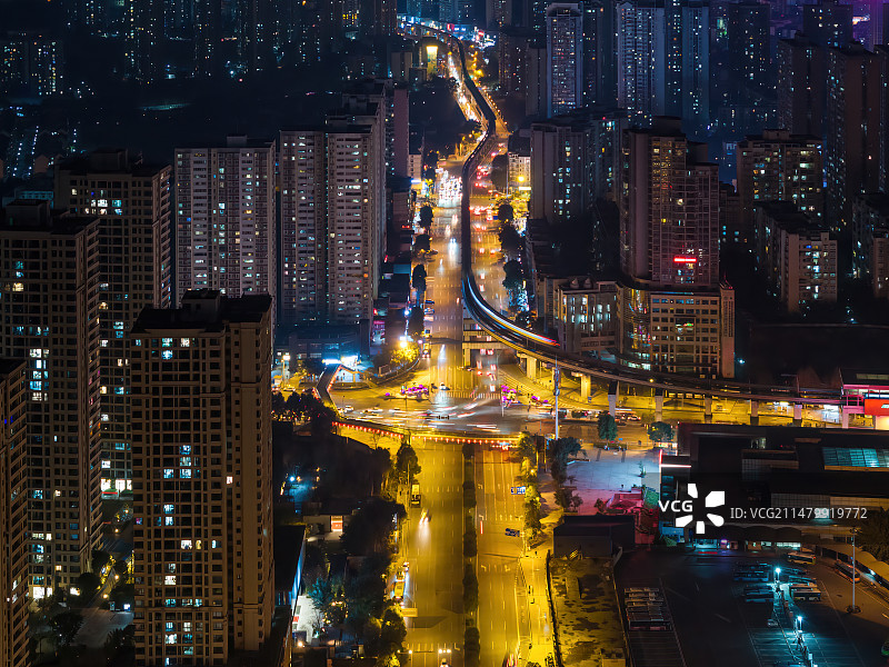 巴南区鱼洞轻轨夜景都市风光图片素材