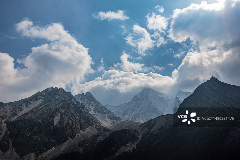 稻城亚丁图片素材