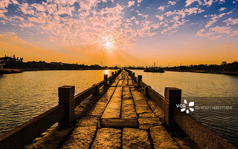 泉州安平桥（五里桥）--最长的石板古桥图片素材