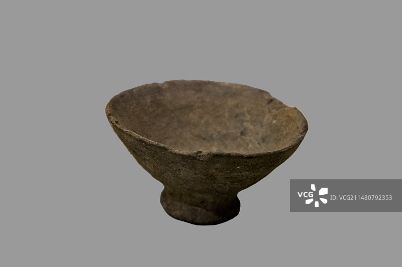 云南省楚雄彝族自治州元谋县元谋人博物馆：陶碗——元谋龙街、大墩子、下棋柳柳树山地点出土；新石器时代图片素材