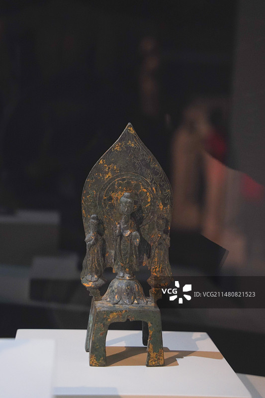博兴县博物馆藏北魏铜鎏金弥勒像图片素材