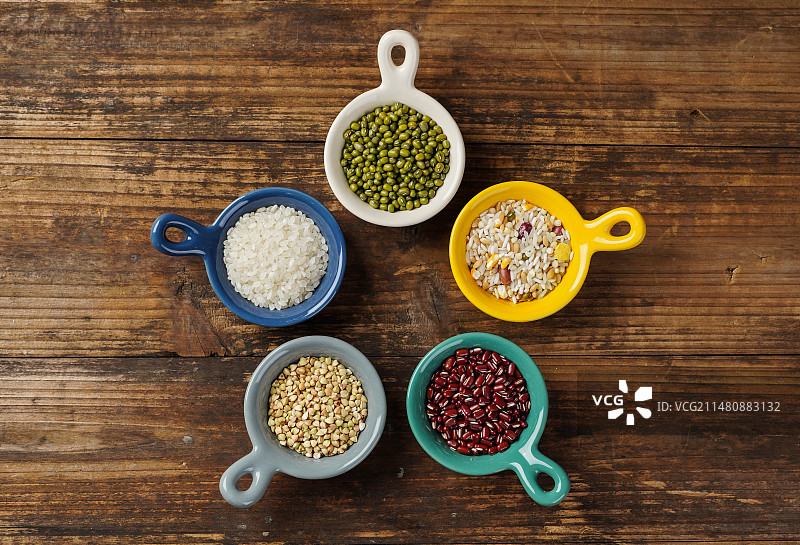 豆子黄豆红豆五谷图片素材