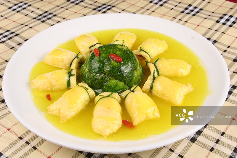 鸡汁豆腐包西兰花图片素材