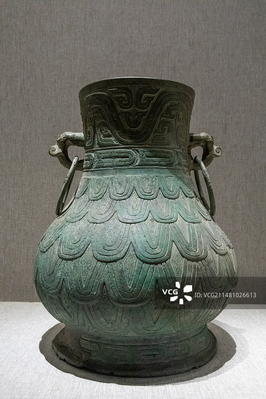 河南省博物院铜壶酒器西周公元前1046-前771年1955年泌阳县前梁河村出土图片素材