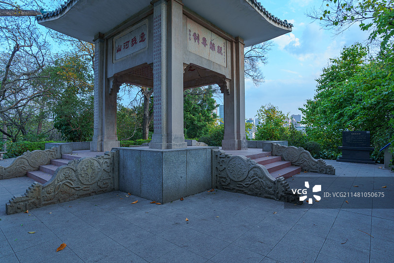 广州越秀公园光复纪念亭中式传统建筑图片素材