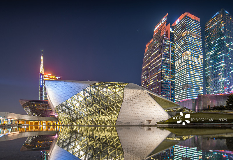 大剧院夜景图片素材