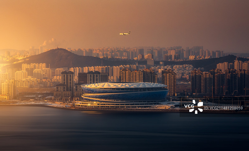 告别夕阳下的大连蓝图片素材