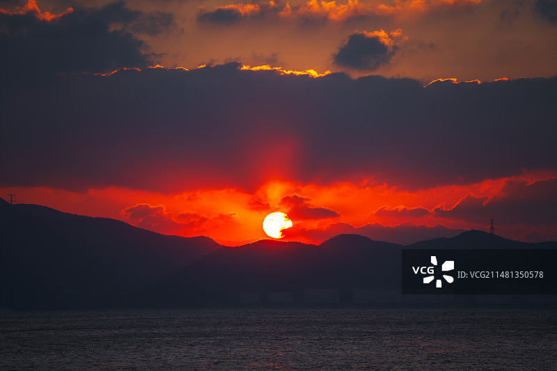 宁波高架桥车来车往日落夕阳图片素材