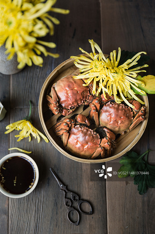 菊花和螃蟹图片素材