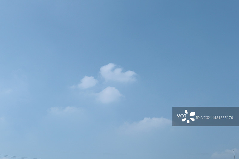 蓝天白云图片素材
