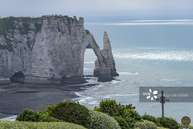 阿瓦勒门白垩悬崖和埃特雷塔的针峰，诺曼底，法国，欧洲图片素材