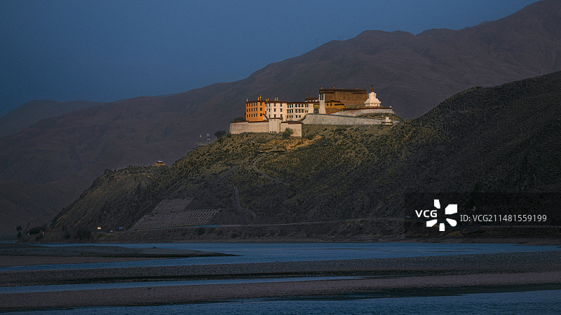 《夏珠林寺》图片素材