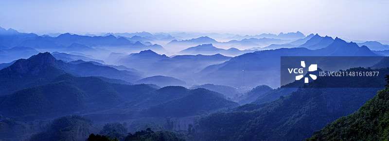 群山，小河口锥子山长城图片素材