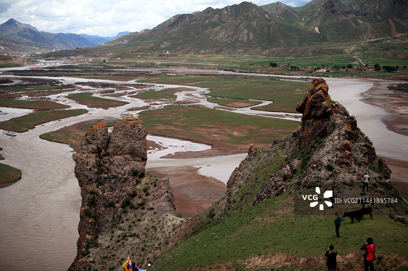 青海玉树澜沧江源头的网状水系图片素材