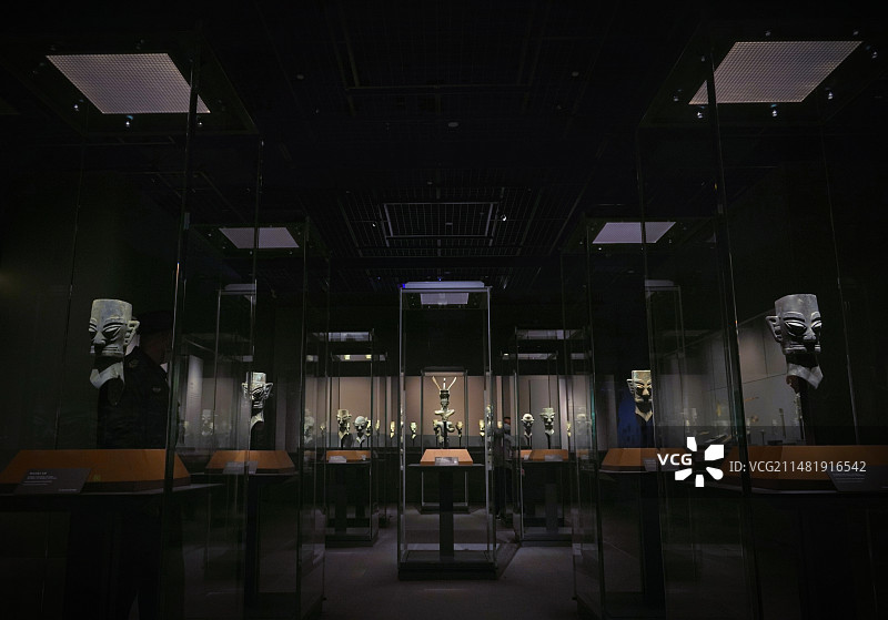 三星堆青铜人头像图片素材