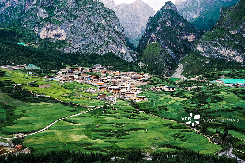 甘南甘南藏族自治区江迭公路图片素材