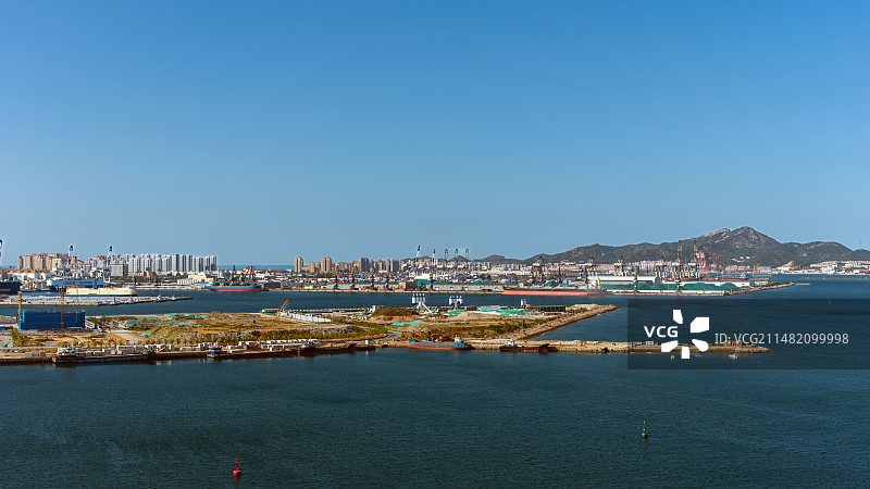 烟台港码头图片素材