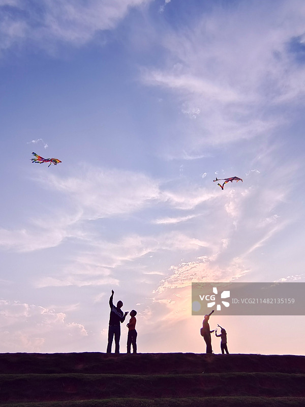 放纸鸢图片素材