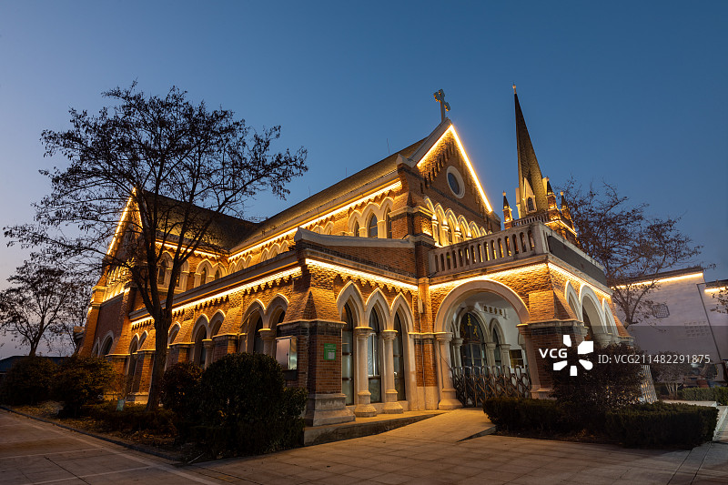 傍晚的天主堂图片素材