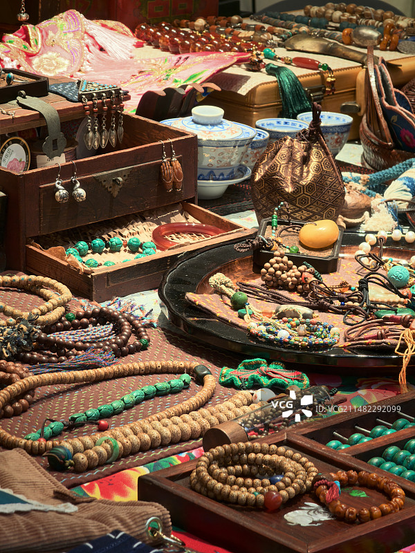 夜市文玩摊位图片素材