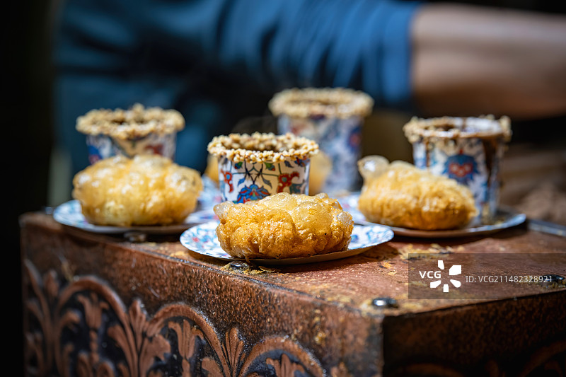 新疆美食，花式油糕图片素材
