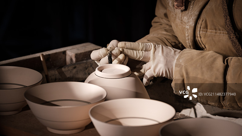 御窑厂陶瓷制作画胚图片素材