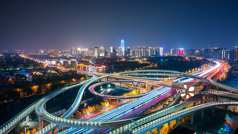 亚洲中国河南省郑州市郑东新区中央商务区CBD夜景航拍视角图片素材