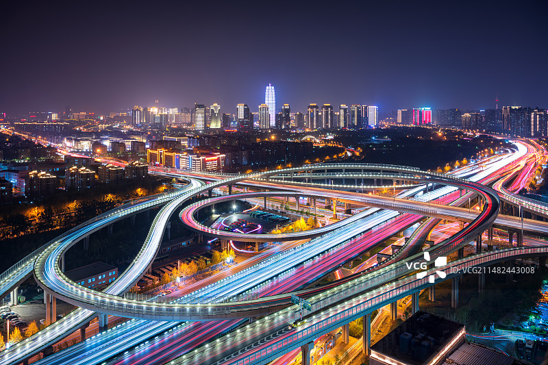 亚洲中国河南省郑州市郑东新区中央商务区CBD夜景航拍视角图片素材
