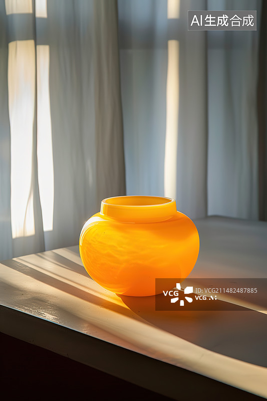 【AI数字艺术】家里桌子上的黄色杯子特写镜头图片素材