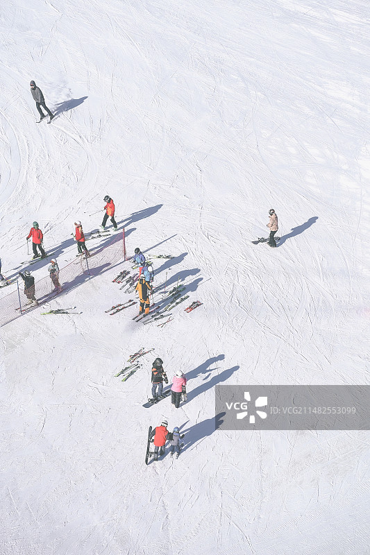 大韩民国雪景滑雪背景顶角图图片素材