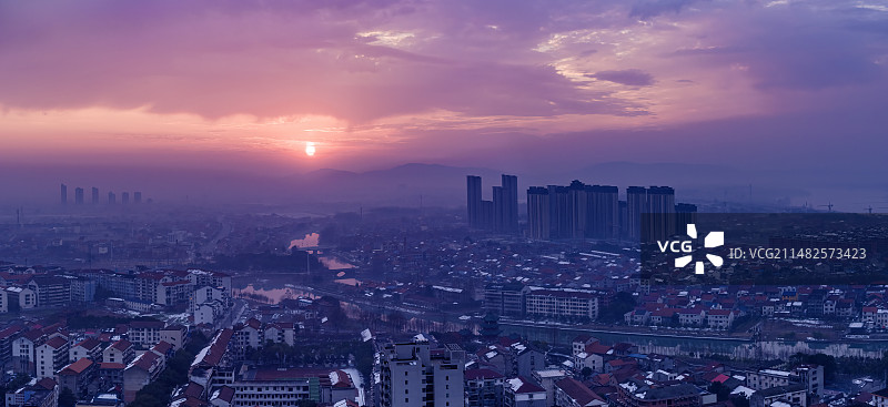 航拍湖南常德澧县城市风光图片素材