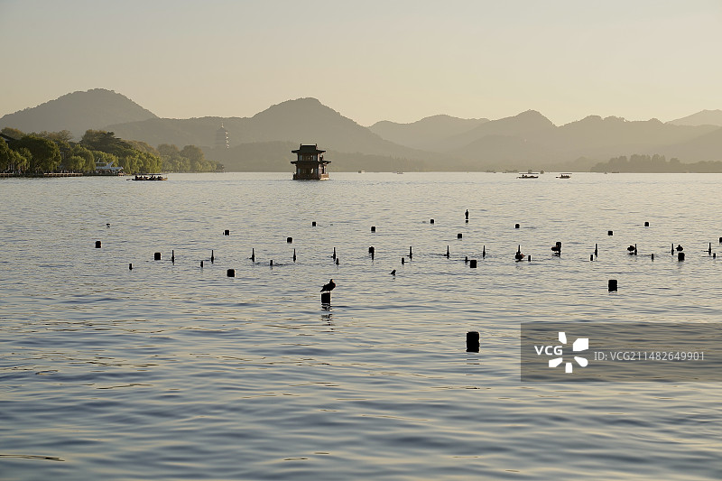 夕阳下的西湖图片素材