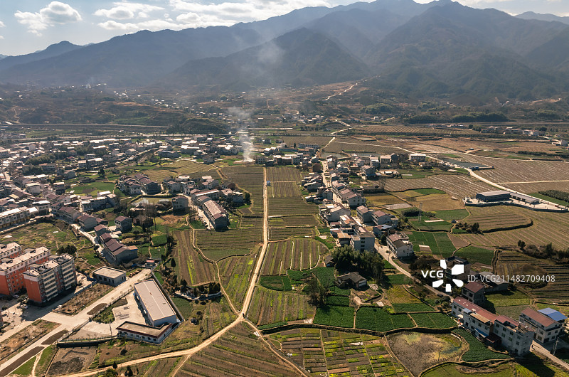 阡陌纵横的蒲溪镇田园小调图片素材