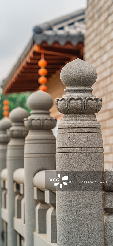 山东省烟台市芝罘区蓁山观音寺莲花石柱图片素材