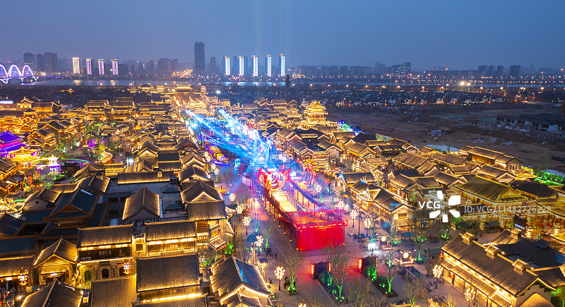 航拍山东省临沂市琅琊古城夜景图片素材