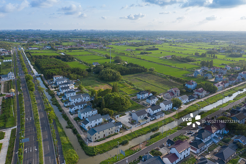 航拍上海崇明岛乡村改造图片素材