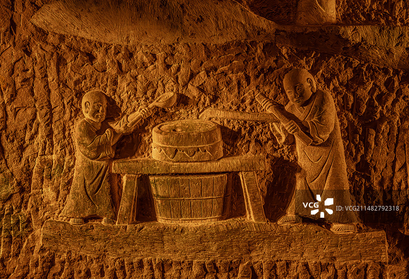 龙游石窟西汉推磨石刻图片素材