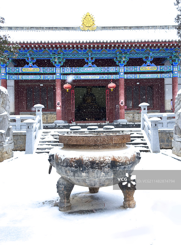 中国河南郑州洞林寺冬季雪景图片素材