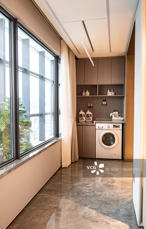 现代房屋阳台装修设计风格图片素材