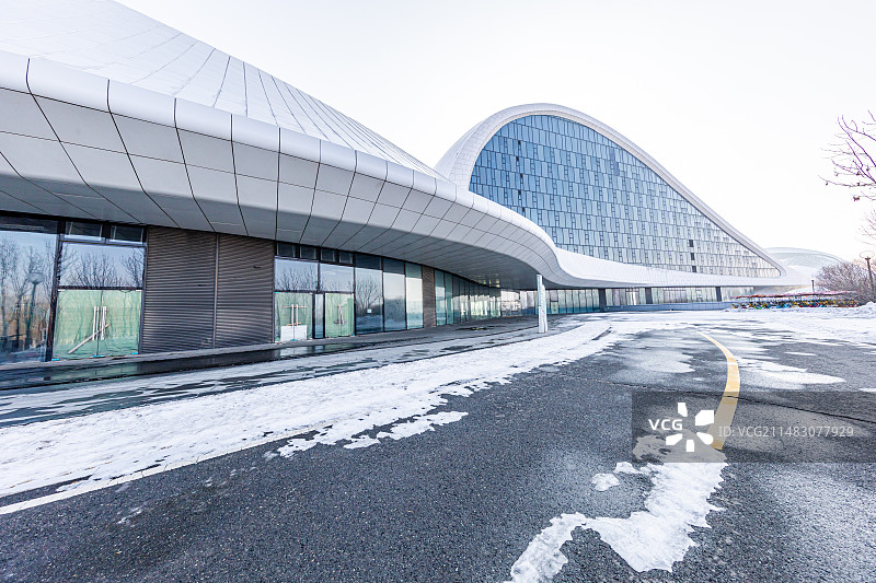 哈尔滨音乐博物馆，现代城市建筑图片素材