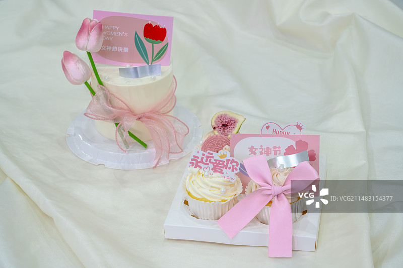 女神节蛋糕特写图片素材