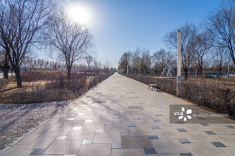 冬天氛围 东北小县城 悠闲  夕阳  辽宁大凌河畔  喀左县图片素材
