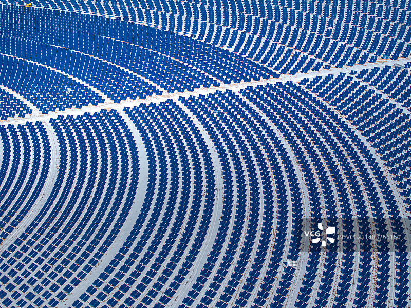 塔式熔盐 青海德令哈 光热发电厂 太阳能设备图片素材